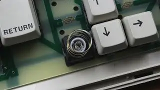 Robotron K7673.02 keyboard review (Robotron elastomeric switches)