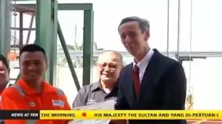 Amb. Allen at Brunei API-U Ceremony for Safe Lifting Trainees