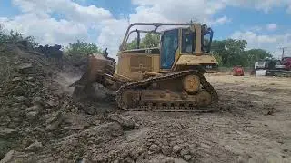 2006 Caterpillar D6N XL Bulldozer in Action – Pushing Dirt Like a Pro for $59,000!
