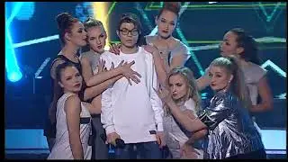 sorry (justin bieber) - HILARIOUS performance fail
