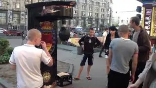 Кличко отдыхает. такого боксера Вы еще не видели