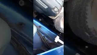 Лучше все же установить натяжитель ремня генератора
