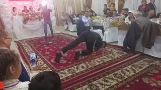Таразские танцоры