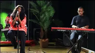 Leader - Live Acoustic Version 🎙💫. Track 2 - Lifetimes. #afrobeat #livemusic#afropop #Frya#leader