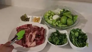 Costillas de res en salsa verde
