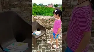 yeh kya ho raha hai sani ke sath 😂