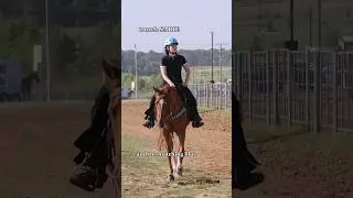 Running 2 Horses At A Barrel Race! 