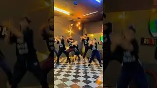 Kyu Aage Pichhe Dolte Ho Song Choreography | #viral #reels #trend #dance #shorts