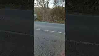 дтз виривається на дорогу