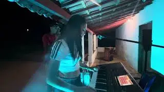 Tocando forrozão pro povo do interior dançar | cover | Norinha Teclas e Forró Brega X