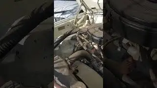 На Волге 31029 сдох аккумулятор. 