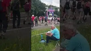 День освобождения,праздник в Нидерландах,пеший марафон