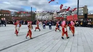 Keşan'ın Kurtuluş Bayramında Keşan Halk Eğitimi Merkezi Öğrencilerinin Halk Oyunları Gösterileri