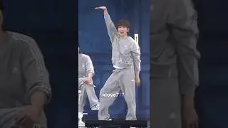 Wonwoo dancing to "Queencard" by Gidle😍😎 CTTO #kpop #gidle #seventeen #wonwoo #Caratland