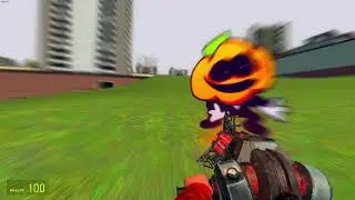 Playing Garrys mod having fun and getting chased