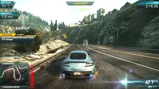 Aston Martin Vantage vs Porsche 911 Spyder vs Police