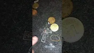 Gold prospecting on the beach underwater with a legend 