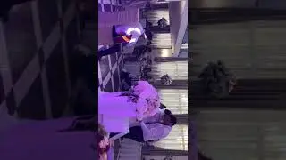 Жека- пить с ней вино (cover под гитару) подарок от дружка;)