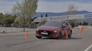 2019 Mazda 3 - Moose Test and Slalom | km77.com