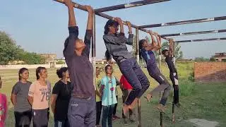 कोई गर्ल्स है. जो 4 बीम लगा ले..