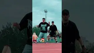 Танец попрыгунчиков.