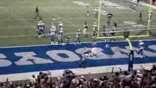 Tony Romo Running in for a Touchdown
