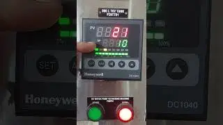 Automatic PID tuning of Honeywell DC1040 Controller