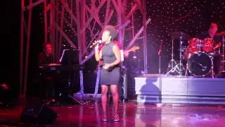 Alexis Tidwell singing Love On Top