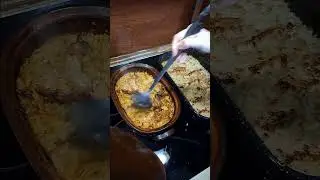 Вечерята днес Пиле с ориз и кисело зеле със свинско в гювеч