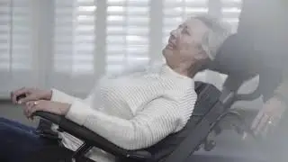 Огляд Invacare Rea Clematis Pro