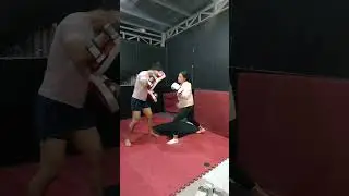 SIMPLE AND EASY KICKBOXING COMBINATION/COMBO