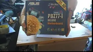 Mir unboxes something.