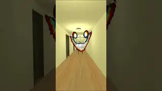 Creepy Smiler chasing me in Liminal Hotel Gmod Nextbot