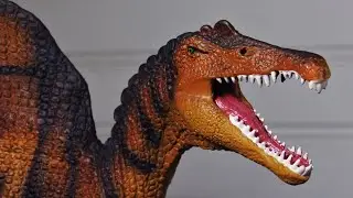 Safari Ltd. Spinosaurus! | #HowiSafari #sponsored