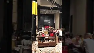 Best Starbucks in The WORLD - MILANO/ITALY