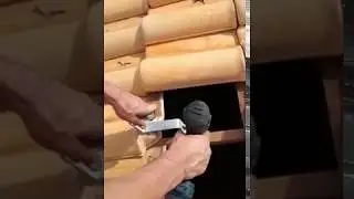 Fixando suporte para módulo fotovoltaico Intelbras telha cerâmica romana