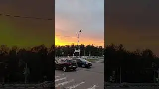 Ты посмотри, братан, какой закат! Все остальное, брат, такая мелочь...
