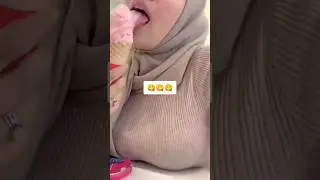 jilboobs ngemut eskrim eskrepsinya jangan salfok 