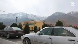 Город Айни