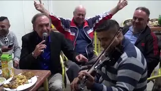 Mensur Lemes - Od kuce sam otis'o sa zeljom (Uzivo)