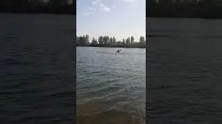 Мастер класс управления моторной лодкой! 🙋🛶🤦‍♀️😁