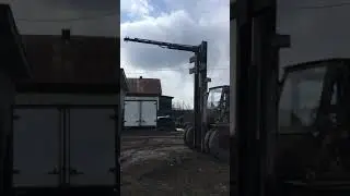 Погрузчик вилочный