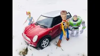 TOY STORY Figures RED Mini Cooper CAR Arcade Ride