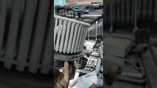 Replacing the heater motor. Nissan Note.