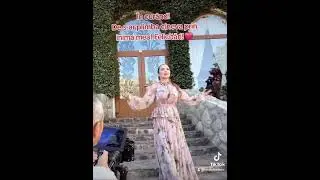 Carmen de la Salciua a scos o piesa noua