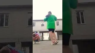 задний фон всегда интересний