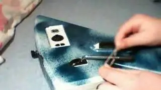 How to repair a Guitar Hero whammy bar !