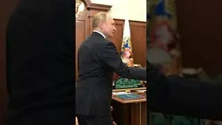 Vladimir Putin(1)