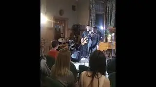 "Сквозь Лейблы"
