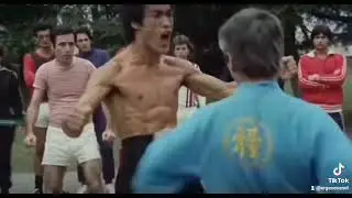 Badi ekrem bruce lee karşılaşması 